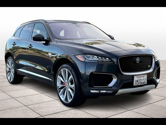 2019 Jaguar F-Pace S