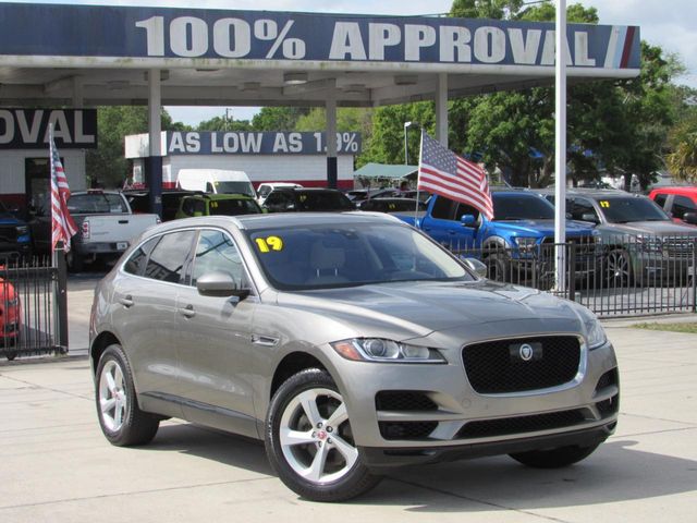 2019 Jaguar F-Pace 25t Premium