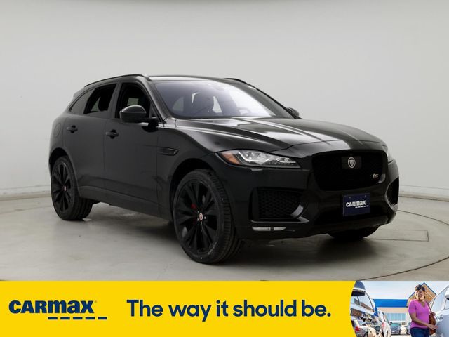 2019 Jaguar F-Pace S