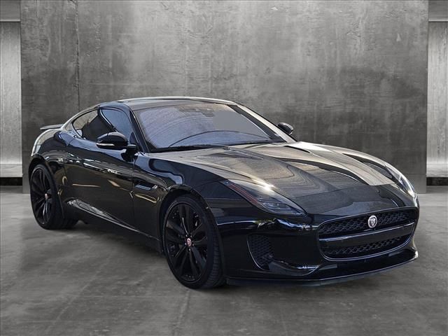 2019 Jaguar F-Type P300