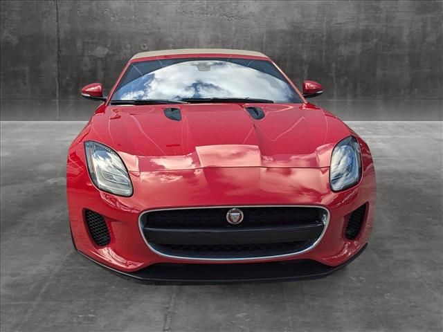 2019 Jaguar F-Type P300