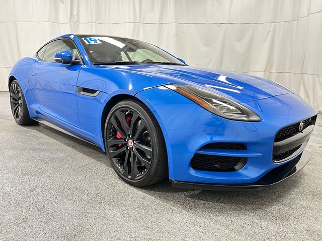 2019 Jaguar F-Type R