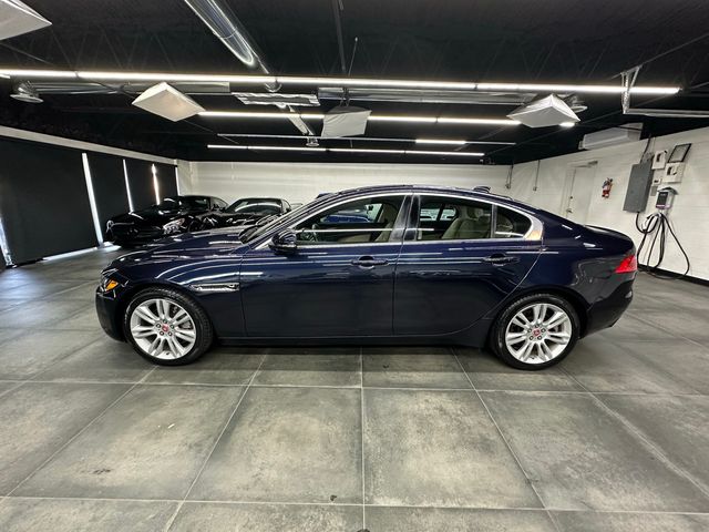 2019 Jaguar XE 25t Premium