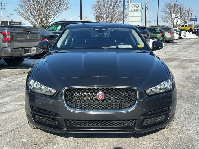 2019 Jaguar XE 25t Premium