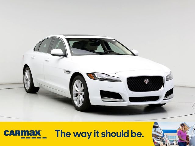 2019 Jaguar XF 25t Premium