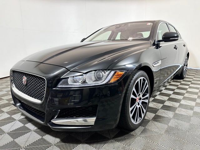 2019 Jaguar XF 30t Prestige