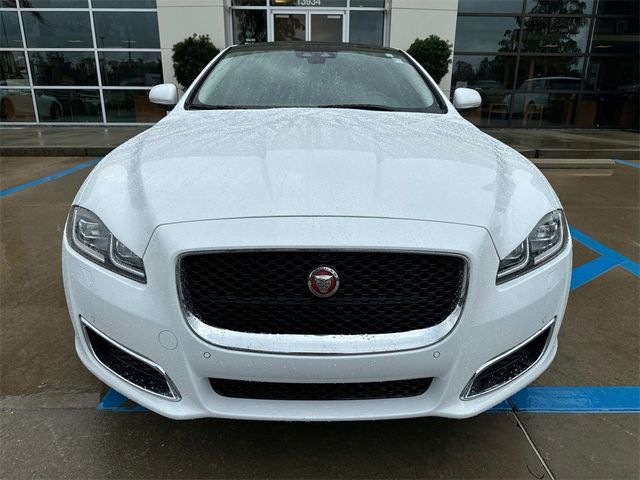 2019 Jaguar XJ 