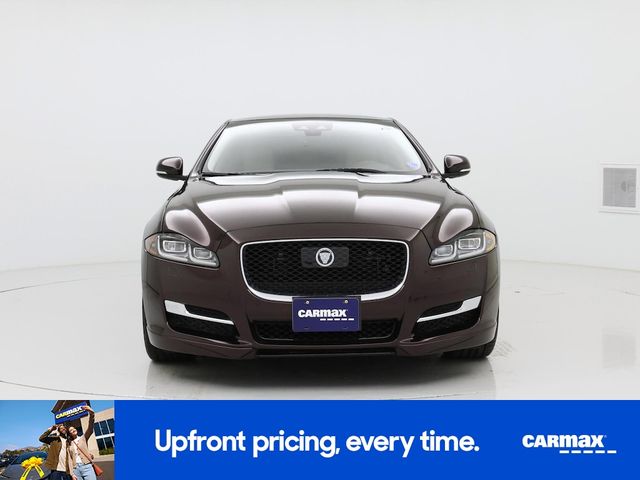 2019 Jaguar XJ XJ R-Sport