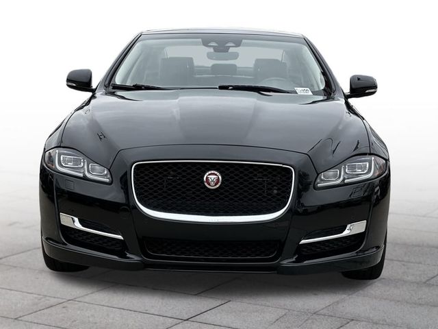 2019 Jaguar XJ XJ R-Sport