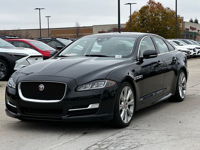 2019 Jaguar XJ XJ R-Sport