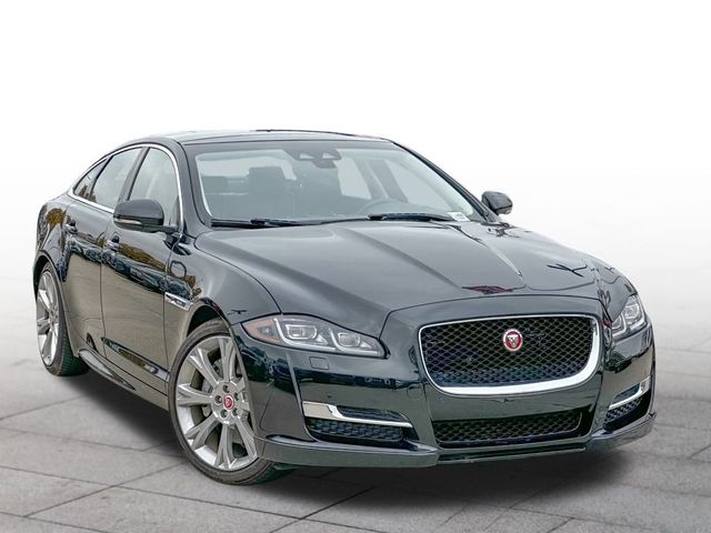 2019 Jaguar XJ XJ R-Sport