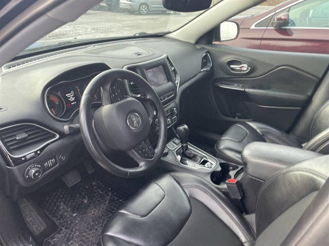 2019 Jeep Cherokee Altitude