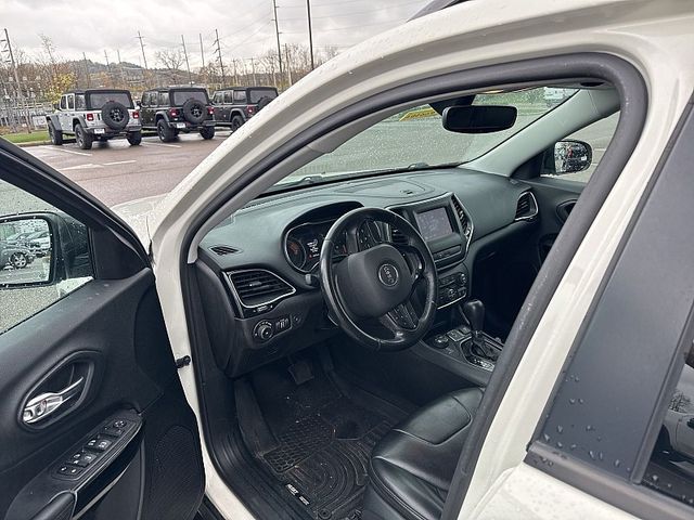 2019 Jeep Cherokee Altitude