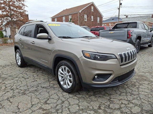 2019 Jeep Cherokee Latitude