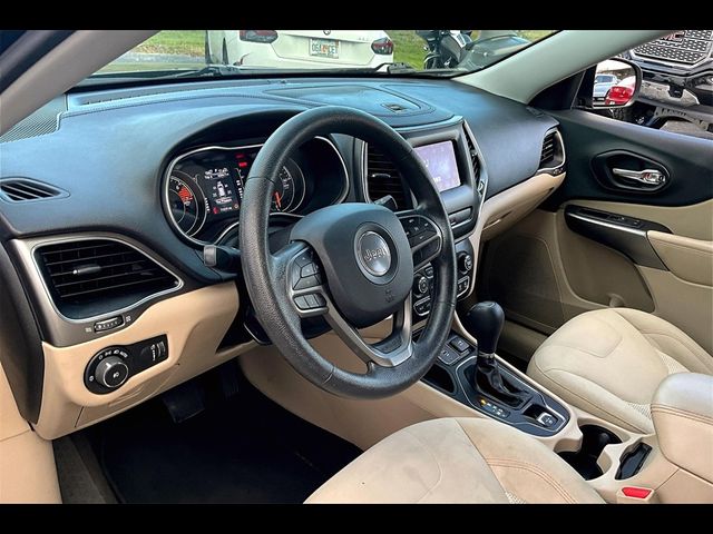 2019 Jeep Cherokee Latitude