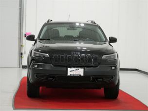 Vehicle Image 1 of 3