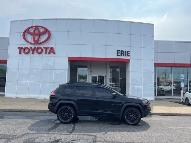 2019 Jeep Cherokee Upland