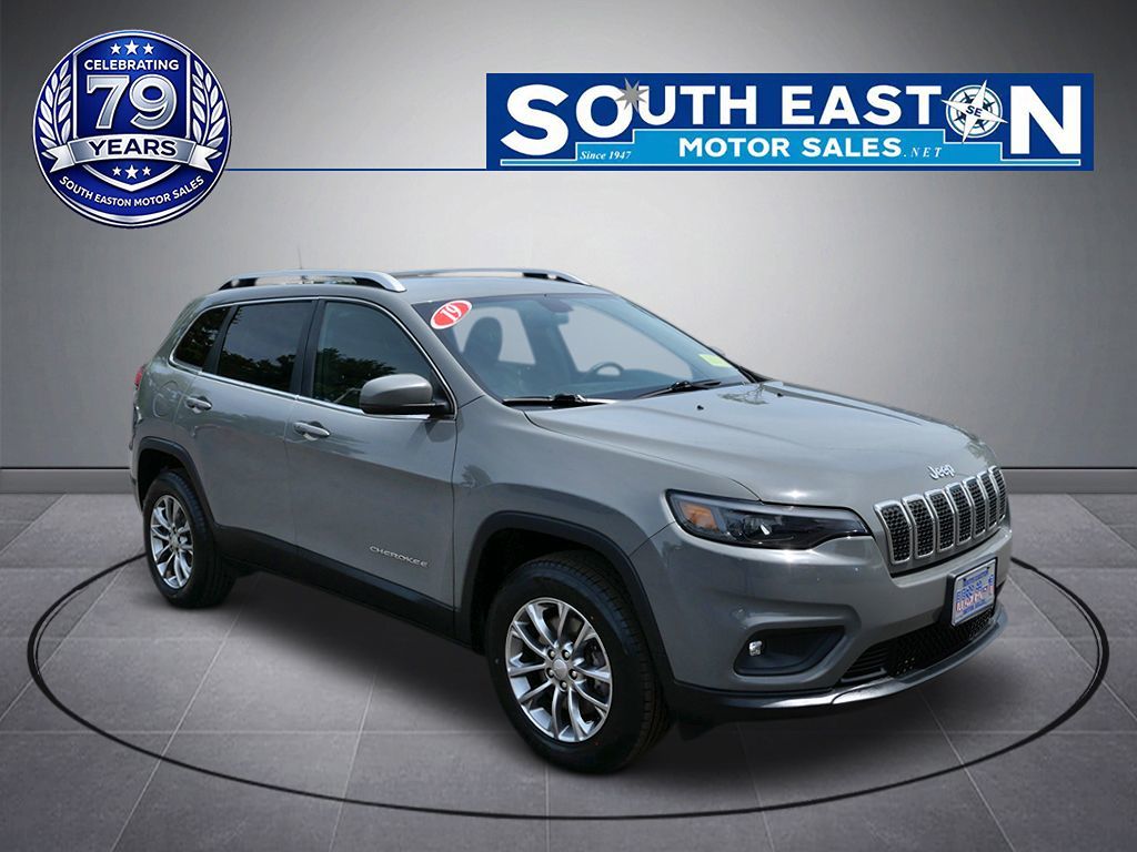Used 2019 Jeep Cherokee Latitude Plus For Sale in Norwood, MA