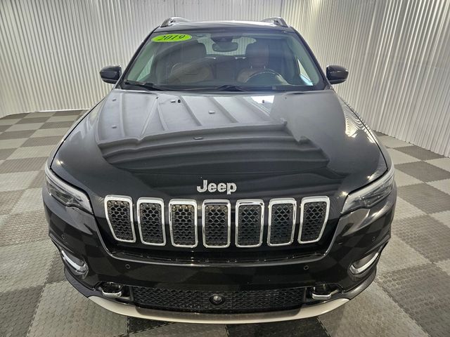 2019 Jeep Cherokee Overland