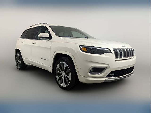 2019 Jeep Cherokee Overland