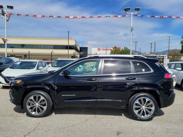 2019 Jeep Cherokee Overland