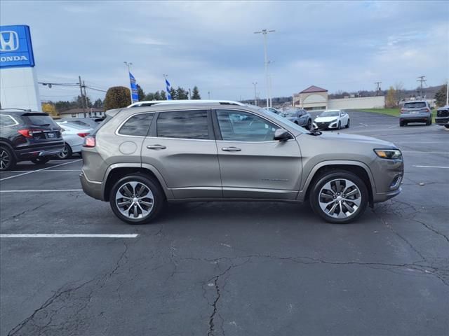 2019 Jeep Cherokee Overland