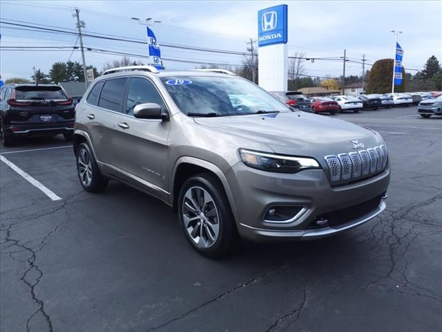 2019 Jeep Cherokee Overland