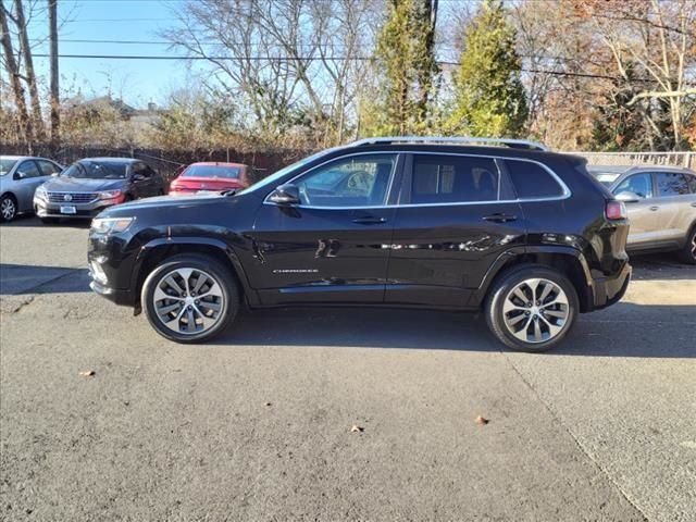 2019 Jeep Cherokee Overland