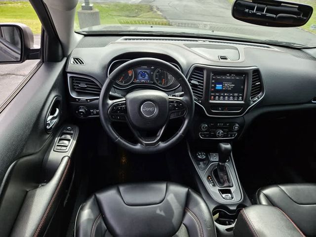 2019 Jeep Cherokee Trailhawk