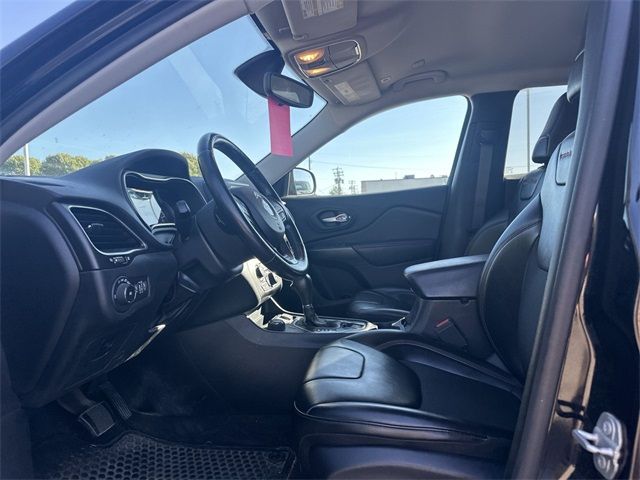 2019 Jeep Cherokee Trailhawk