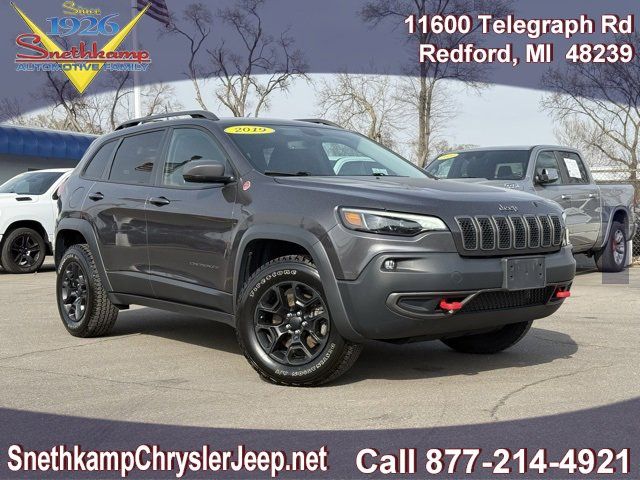 2019 Jeep Cherokee Trailhawk