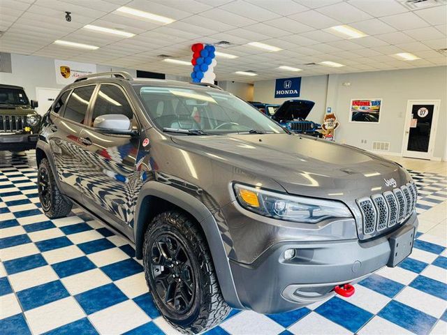 2019 Jeep Cherokee Trailhawk