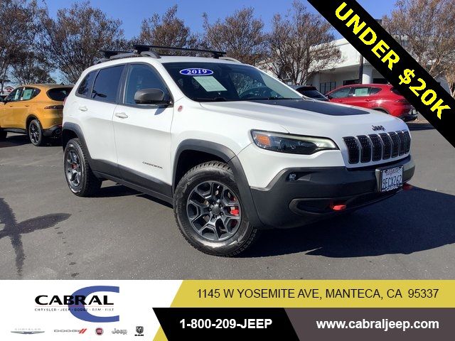 2019 Jeep Cherokee Trailhawk