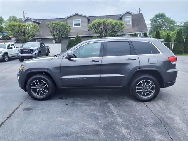 2019 Jeep Grand Cherokee Laredo E