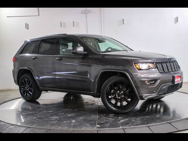 2019 Jeep Grand Cherokee Altitude