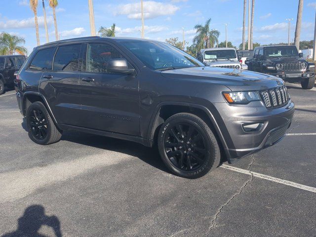 2019 Jeep Grand Cherokee Altitude