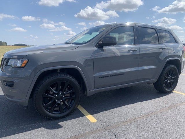 2019 Jeep Grand Cherokee Altitude