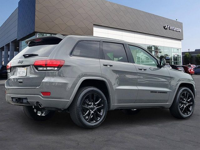 2019 Jeep Grand Cherokee Altitude