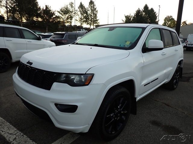 2019 Jeep Grand Cherokee Altitude