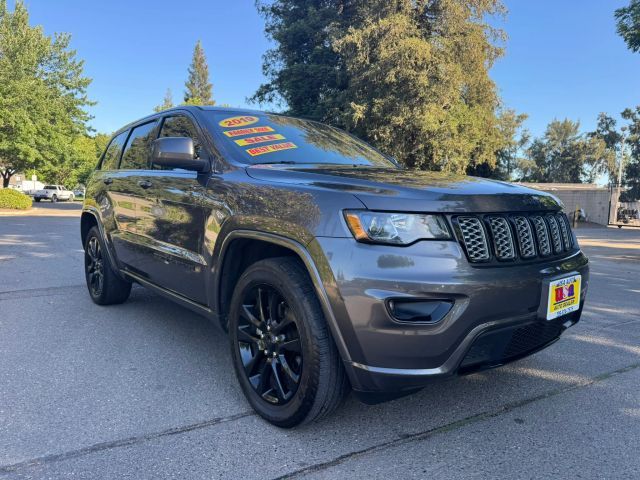 2019 Jeep Grand Cherokee Altitude