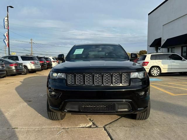 2019 Jeep Grand Cherokee Altitude