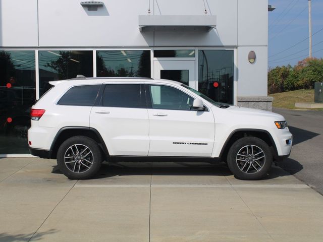 2019 Jeep Grand Cherokee Laredo E