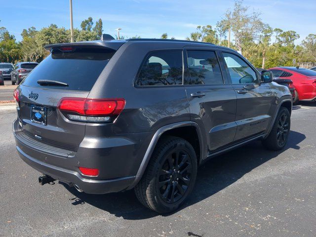 2019 Jeep Grand Cherokee Laredo