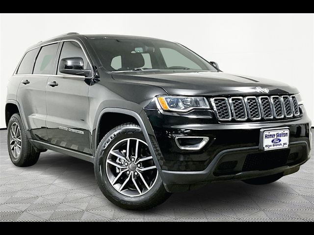 2019 Jeep Grand Cherokee Laredo E