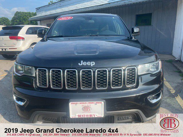 2019 Jeep Grand Cherokee Laredo