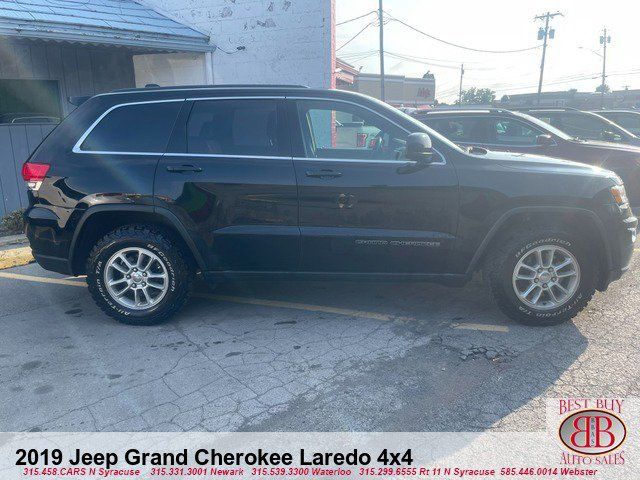 2019 Jeep Grand Cherokee Laredo