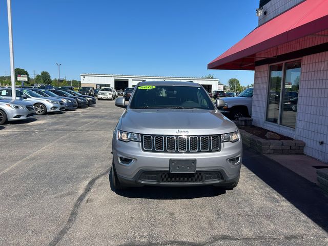 2019 Jeep Grand Cherokee Laredo E