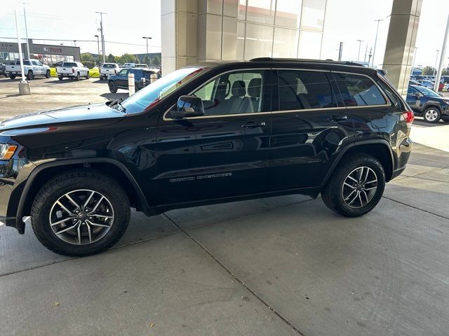 2019 Jeep Grand Cherokee Laredo E