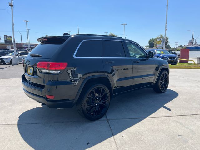 2019 Jeep Grand Cherokee Laredo E