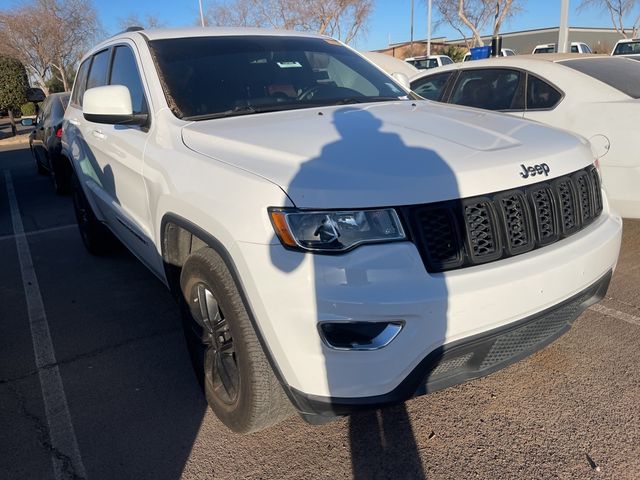 2019 Jeep Grand Cherokee Laredo E